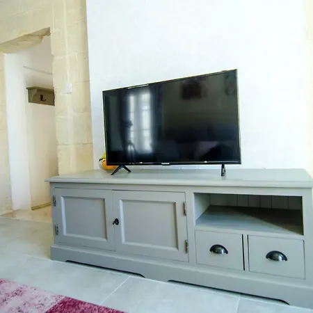 Santa Lucia Apartamento *
